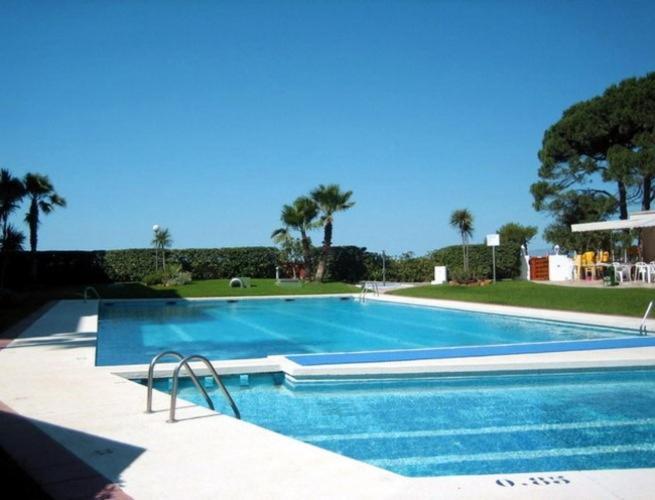 Apartamento Playamero Deluxe Playa Capellans Frente Al Mar Salou Exteriör bild